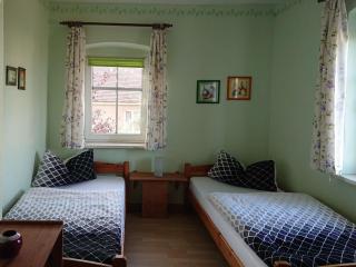 Ferienhaus mit Garten, Weinlaube und Aussenpool - Grimma - 3
