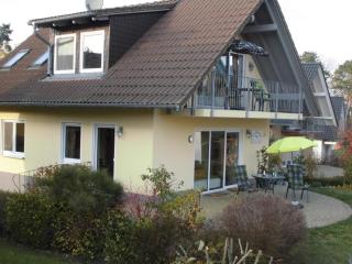 Ferienwohnung mit Terrasse, Garten und Grill - Marienfelde - 8