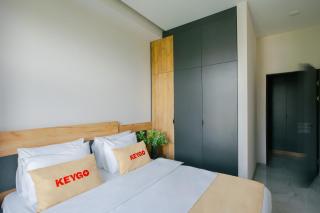 1BR Sunlit Center French Balcony Self checkin Keygo 50 - Yerevan - 3