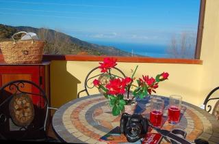 Ferienhaus mit Meerblick und ausgestatteter Terrasse - Tusa - 8