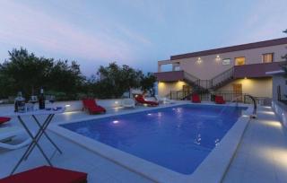 Villa Rimac In Kastel Stafilic Mit Garten, Grill - Kastel Stafilic - 8