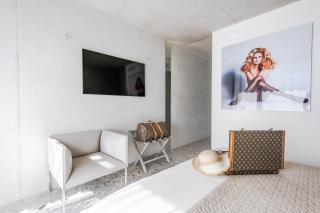 Le Pavillon M, chambres d'hôtes de luxe avec Piscine & Spa - Grignan - 1