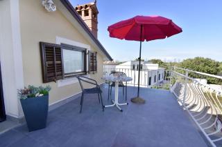 Einfache Wohnung Silva mit Terrasse - Bašanija - 0