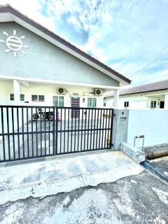 Inang Homestay - Teluk Intan - 5