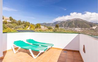 Pet Friendly Apartment In Alcaucín - Alcaucín - 8