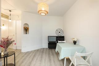 Appartement au centre ville avec mini jardin charmante - 9