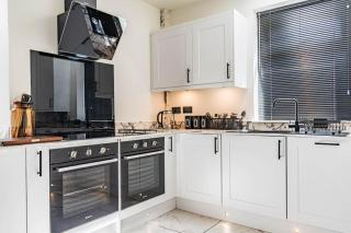 Roseberry - Corner Plot Getaways - 8