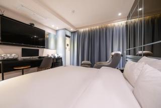 Hotel French code Myeongji - Busan - 2