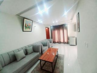 Con Stay Luxury Apartments Bahria Town Lahore - 4