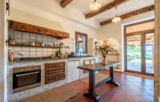 Lovely Home In Poggio Delle Ginestre - Trevignano Romano - 6