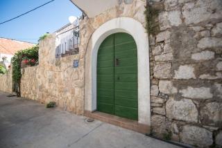 Modernes Ferienhaus in Murter mit Grill, Terrasse und Garten - Murter - 0