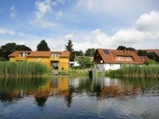 Großzügige Ferienwohnung mit toller Aussicht - Blankensee - 8