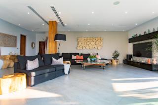 Villa Beyond-Namaste 16 Bedroom Fully Staffed Seaview Villa - Ban Thalat Choeng Thale - 1