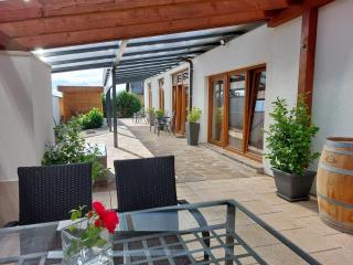 Village Romantic Apartments by Český Krumlov - adults only - Střížov - 1