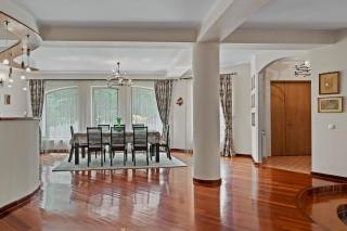 Wine Cellar Villa with Beautiful Garden in Sinaia - Busteni - 3
