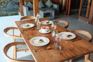 Authentic Joglo Villa: Private Pool & Lush Garden - Dalung - 3