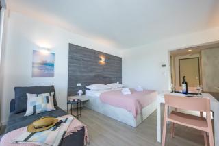 Beachfront Studio Pebble Residence Srzić - Makarska - 5