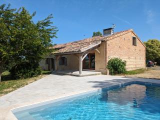 Gite Mondurausse - avec piscine et vue sur la vallée - La Salvetat-Belmontet - 0