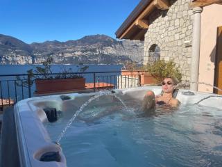 Live la Dolce Vita! Your Lake Garda deluxe getaway - Brenzone sul Garda - 2