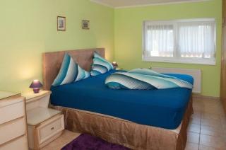 Hochwertiges Ferienhaus Steffi mit Terrasse - Balatonberény - 1