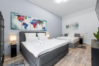 Tolles Design, hochwertig, Vollausstattung, 3 Zimmer, großes Bad & Gäste-WC, große Küche, 3 x Smart TV, 11 min zum Hbf Duisburg - Duisburgo - 1
