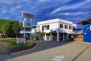 Bowmont Motel - 8
