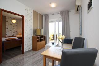 Modern eingerichtete Apartment für 4 Personen, Klimatisiert, freie Parkplatz und Wi-fi, Grillmögligkeit - Baška (Bescanuova) - 4
