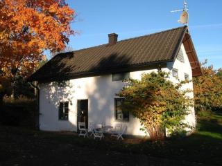 Rustikales Landhaus mit Garten in toller Lage - Loftahammar - 0