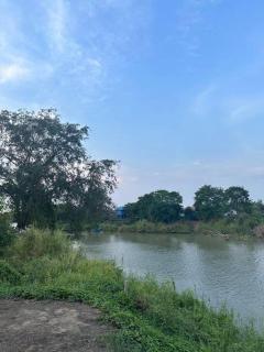 Tiny home by the River in Thailand - Phra Nakhon Si Ayutthaya - 4