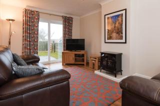 Dolphin Cottage - Lydstep - 0