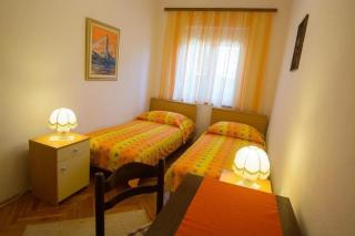 Strandnahe Ferienwohnung Jure Mit Großer Terrasse - 5