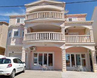 Apartments Šutalo - 2
