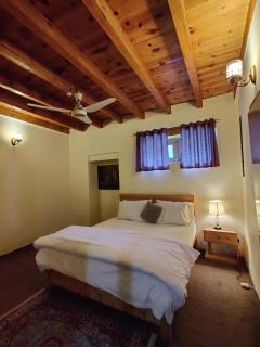 The vintage guest house Skardu - 8