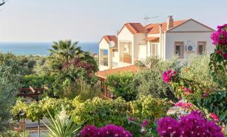 Villa Metohi with private pool, garden & sea views - Módhion - 9