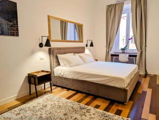 Luxury Gallery Suites - 9