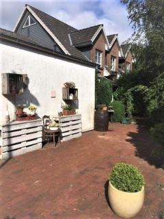 Modernisierte Ferienwohnung Mit Balkon - 8