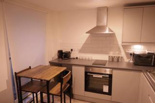 City Centre - Modern Apartment - Liverpool - 6