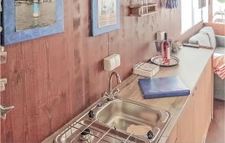 Awesome Ship In Radewege With Kitchen - 5