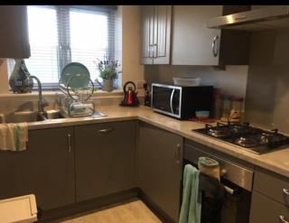 Veen Home near Gatwick - 1