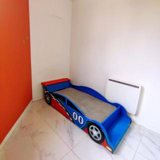 Maison Individuelle, proche de Paris, en face du parc de Loisirs Le Port Aux Cerises, ouvert aux esprits creatifs et sportifs - Jeux Olympiques - 2