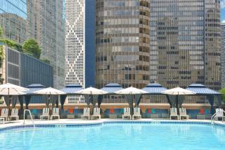 DoubleTree by Hilton Chicago Magnificent Mile - 0