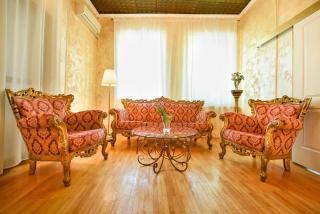 Centrally Located 2BR Apartment with Balcony & Unique Design - Bucarest - 9