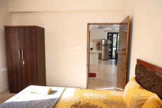 2-3 BHK Palatial Convertible Independent Villa 12 min Drive To Varca Beach - Dramapur - 9
