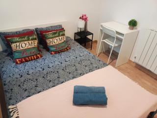 Private room By El Born - Barcelone - 8