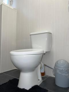 12 Penn Gardens - Apart 3 - Friern Barnet - 6