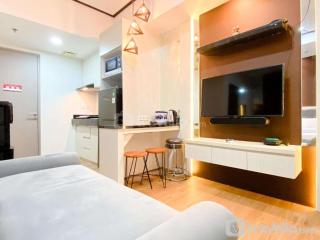 Cozy and Homey Studio at Vasanta Innopark Apartment By Travelio - Cikarang - 6