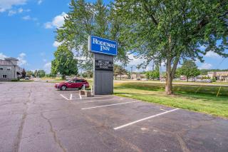 Rodeway Inn Grand Haven - 7