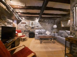 Casa Rural CAL ROCCO Porta del Pirineu - Pobla de Segur - 9