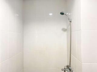 Modern and Nice 2BR at Patraland Urbano Apartment By Travelio - Bekasi - 3