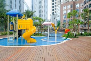 2 BR Apartment The Mansion Kemayoran Tower Emerald By Travelio - Yakarta - 9
